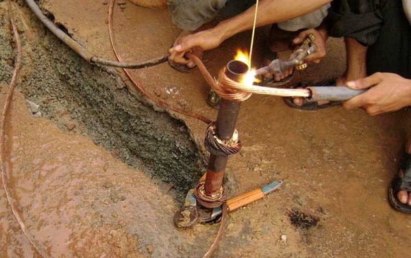 đóng cọc tiếp địa sai cách