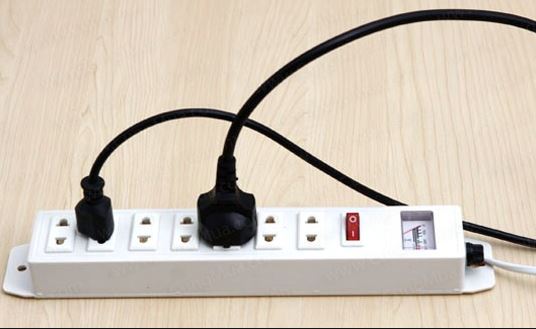 Hướng dẫn chọn mua ổ cắm điện chất lượng cho gia đình