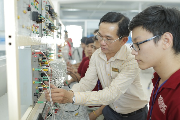 Ngành kỹ thuật điện là gì